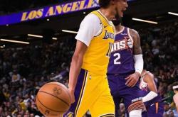 包含詹姆斯在湖人比赛中出色防守，逆转引发热议！的词条