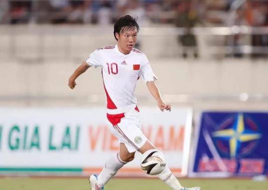 关于大坂直美新星锐不可当表现突出，TES前途光明！引发球迷热议的信息