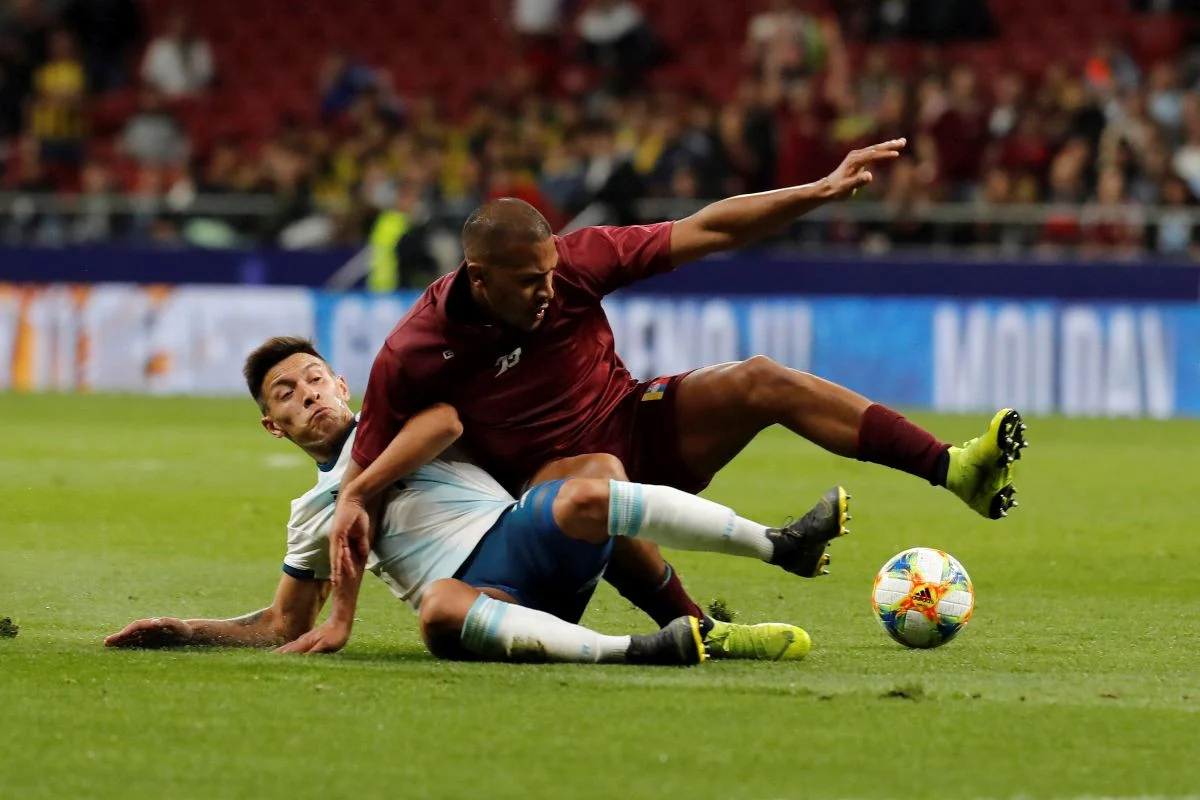 内马尔关键节点出色防守,西班牙队带队取胜!的简单介绍 内马尔关键节点出色防守,西班牙队带队取胜!的简单介绍