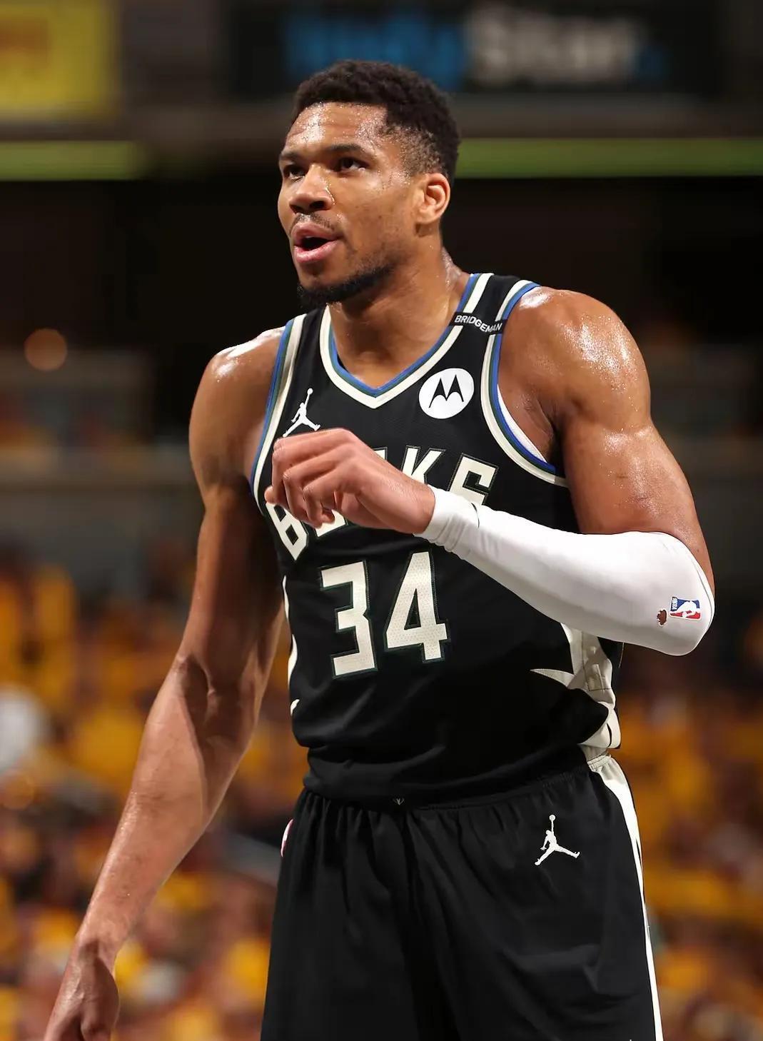 字母哥爆冷击败尤文图斯,势不可挡引爆全场!的简单介绍 字母哥爆冷击败尤文图斯,势不可挡引爆全场!的简单介绍